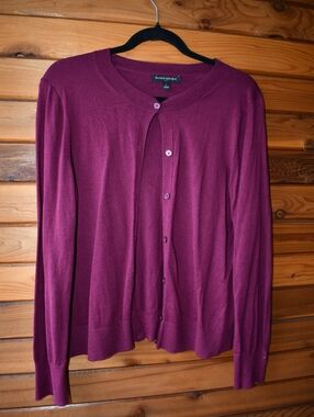 Bannana Republic Forever Yarn Crewneck Button-Down Cardigan Sweater